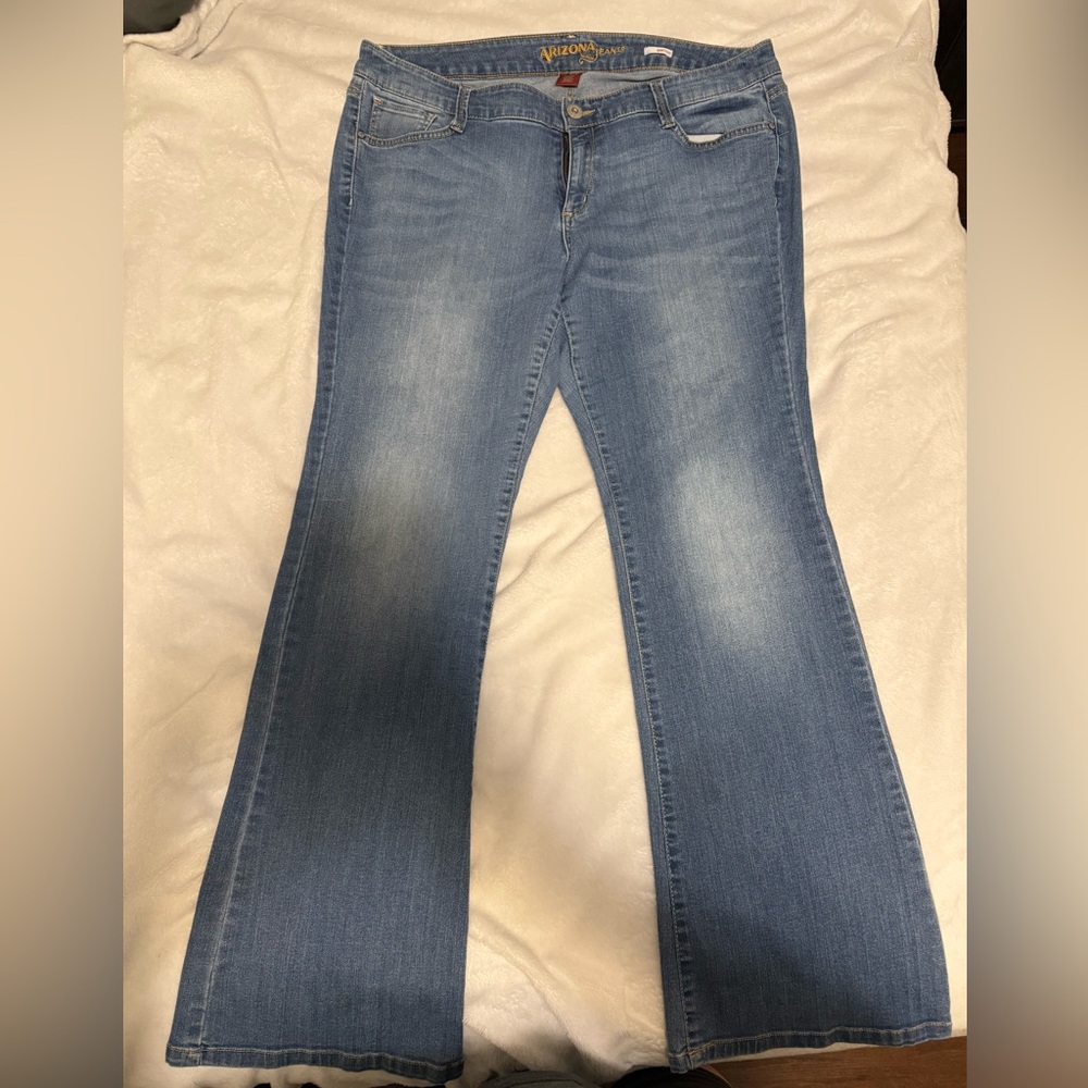 Arizona Jean Company Light Blue Bootcut Jeans